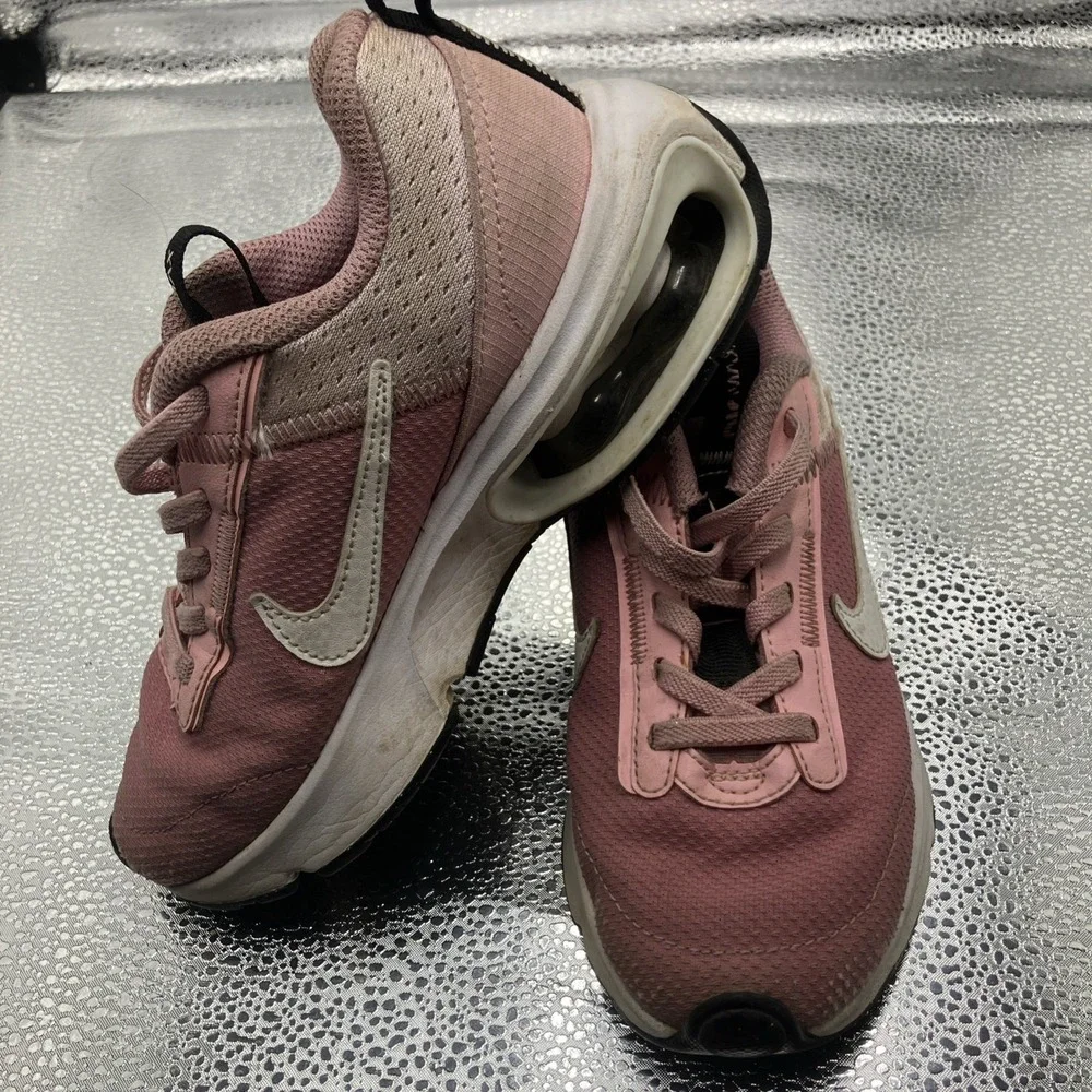 Pink Nike Air Max Kids Shoes. Size 13 C